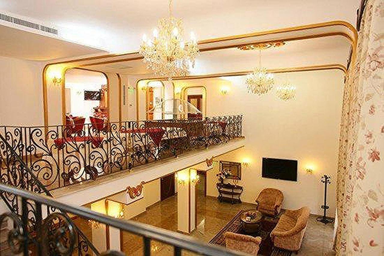 Astoria Grand Hotel Oradea Exterior photo