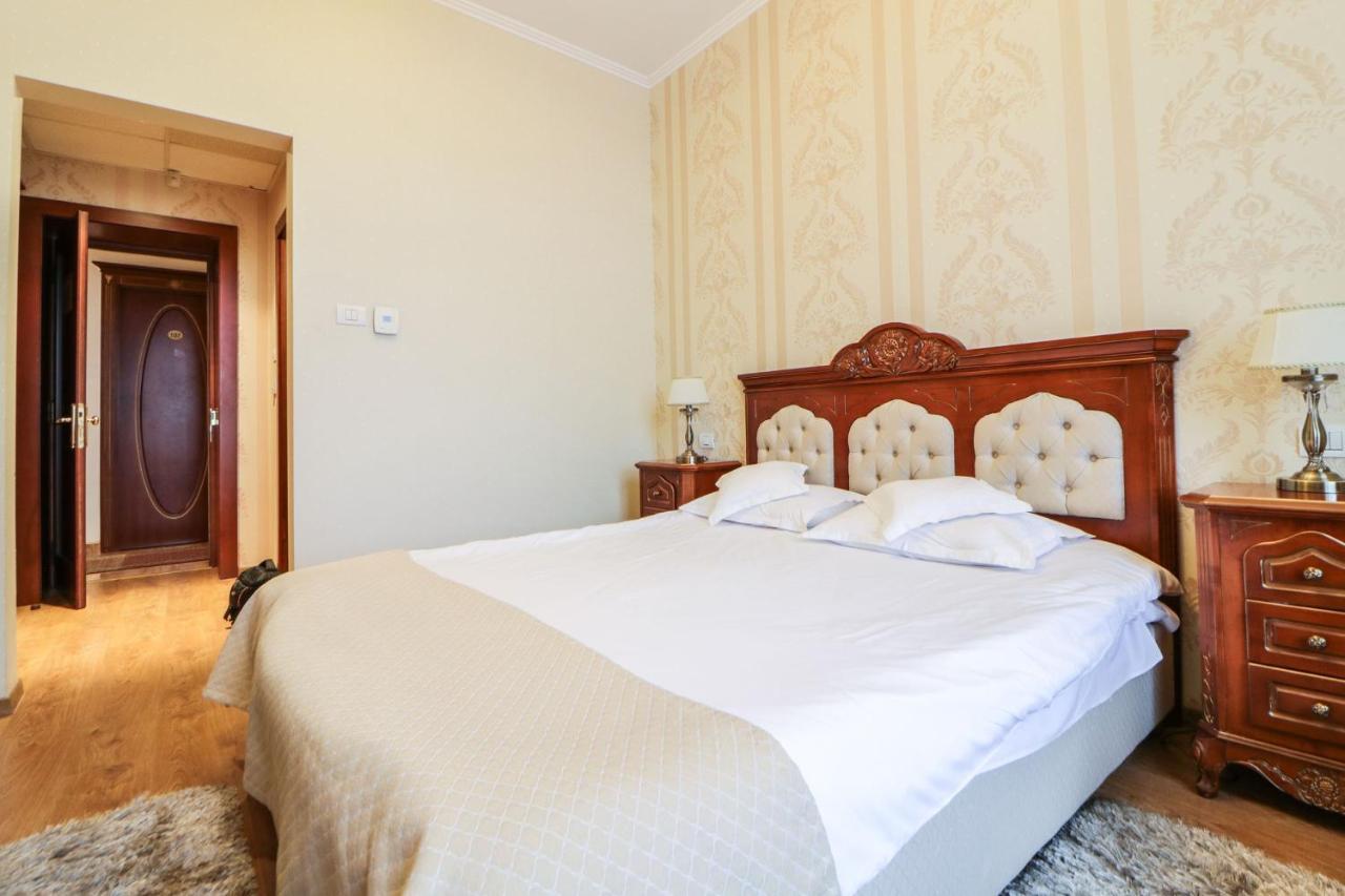 Astoria Grand Hotel Oradea Exterior photo